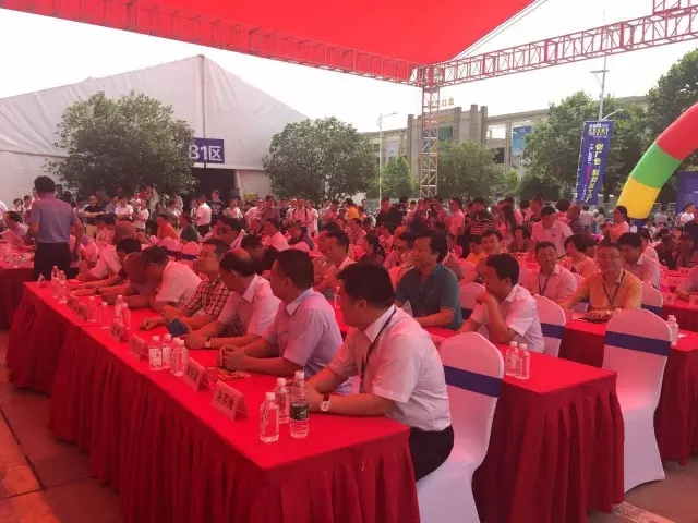 燃氣烤爐,旋轉(zhuǎn)爐,熱風循環(huán)爐,冷凍醒發(fā)箱,起酥機,組合爐-賽思達-世界級烘焙設備品牌 燃氣烤爐,旋轉(zhuǎn)爐,熱風循環(huán)爐,冷凍醒發(fā)箱,起酥機,組合爐-賽思達-世界級烘焙設備品牌