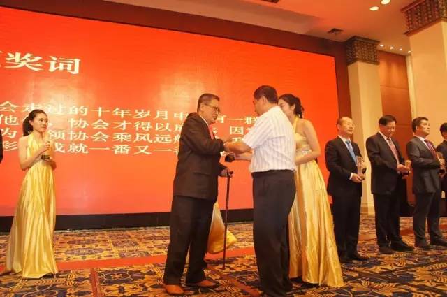 燃氣烤爐,旋轉(zhuǎn)爐,熱風循環(huán)爐,冷凍醒發(fā)箱,起酥機,組合爐-賽思達-世界級烘焙設(shè)備品牌 燃氣烤爐,旋轉(zhuǎn)爐,熱風循環(huán)爐,冷凍醒發(fā)箱,起酥機,組合爐-賽思達-世界級烘焙設(shè)備品牌